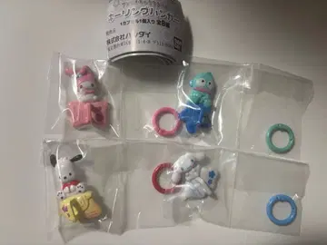 산리오 캐릭터즈 키링 행거 가챠