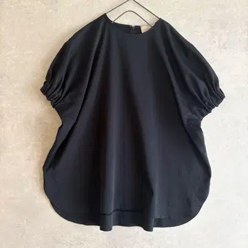 UNITED ARROWS USEFUL 개더 슬리브 탑 블라우스