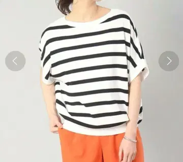 UNTITLED 사이즈 44 볼륨 뉴앙스 폼 니트 세탁 가능 넉넉한