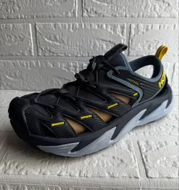 [ 미사용 새상품 ] HOKA ONE ONE HOPARA 스포츠 샌들