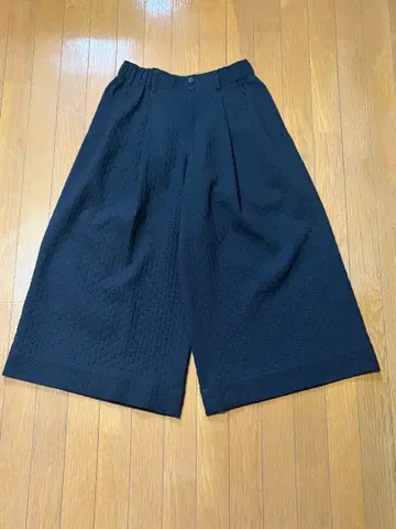 ISSEY MIYAKE 와이드 팬츠 블랙