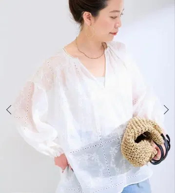 이번 시즌 완판! B.C STOCK 손수건 카프탄 블라우스