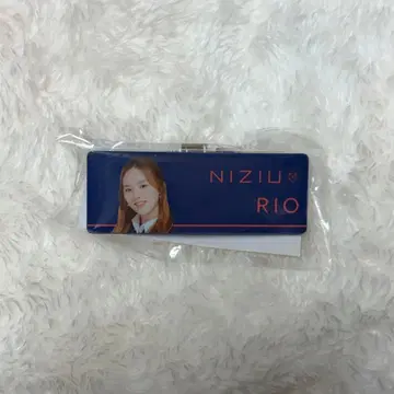 NiziU 리오 명찰