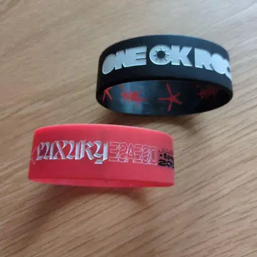ONE OK ROCK LUXURY DISEASE 러버 밴드 2종 세트