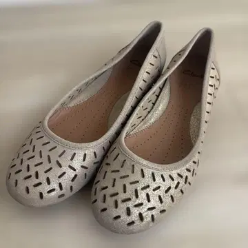 클락스 플랫슈즈 23.0cm 천연 가죽 베이지