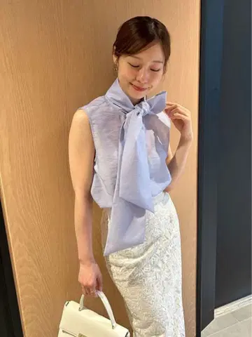 anuans 색스 블루 슬리브리스 셔츠