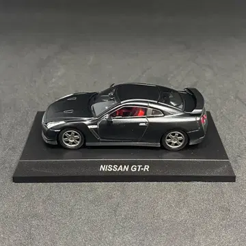 1/64 교쇼 닛산 GT-R R35 매트 블랙 카루와자 온라인 한정판