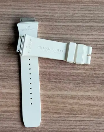 RICHARD MILLE 고무 벨트 화이트 레어 색상