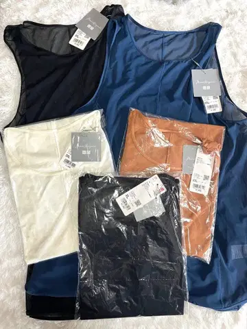 UNIQLO Mame Kurogouchi 시어 탱크탑 복수 XL~3XL