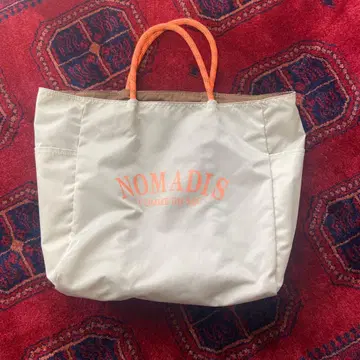 NOMADIS 베이지 토트백