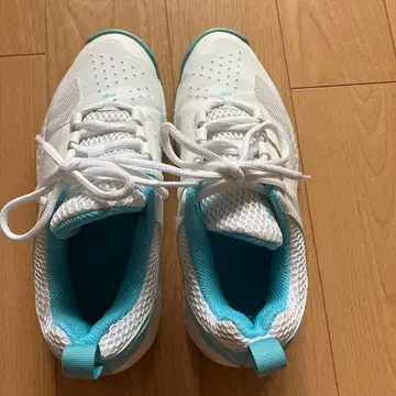 YONEX 테니스화 106