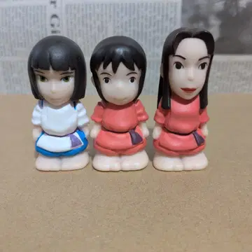 센과 치히로의 행방불명 손가락 인형 3개
