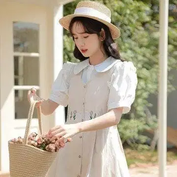 꽃무늬 자수 둥근 카라 반팔 롱 원피스