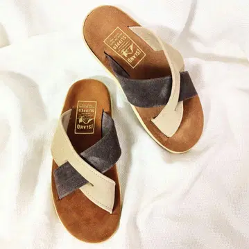 아일랜드 슬리퍼 ISLAND SLIPPER 스웨이드 가죽 크로스 샌들 6 브라운
