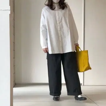 [ 새상품급 ] 휴일과 시 토와르 셔츠 화이트 TANDEY