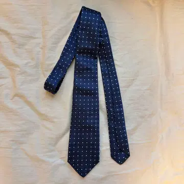 Kiton 넥타이 네이비 코몬 무늬