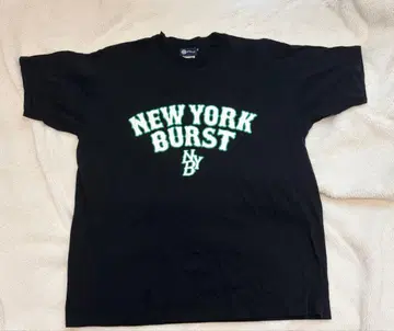 NEWYORK BURST 티셔츠 블랙 M 사이즈