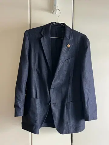 LARDINI 네이비 테일러드 자켓 헤링본 무늬 50
