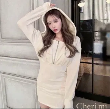 Cherimi 후디 원피스 화이트 M