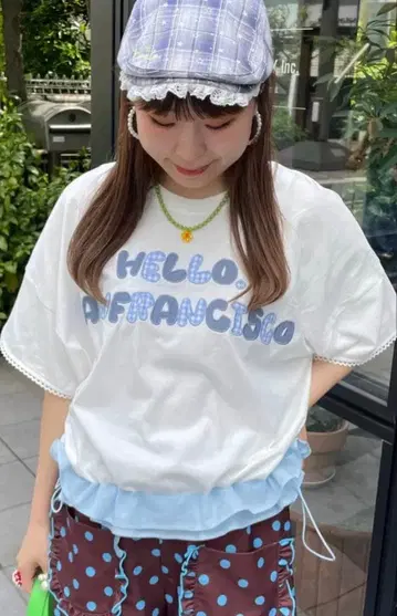 헬로 샌프란시스코 밑단 프릴 드로스트 T셔츠 화이트 원사이즈