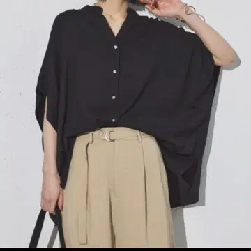 새상품급 두알시브 워셔블 린넨라이크 스키퍼 풀오버