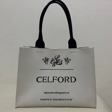 CELFORD 캘리그라피 로고 니트 백 화이트 아이보리