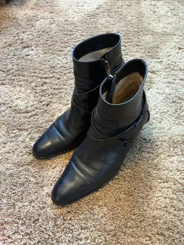 블랙 가죽 숏부츠 24cm EEE