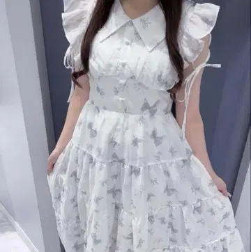 새상품 evelyn 오리지널 리본 무늬 OP 원피스 아이스 블루 F