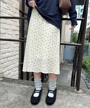 [ umm./꽃무늬 & 무지 ] 원단 셔링 스커트