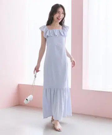 La boutique BonBon 프릴 장식 머메이드 원피스