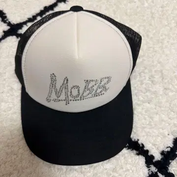 MoBB 스톤 부착 캡 화이트/블랙