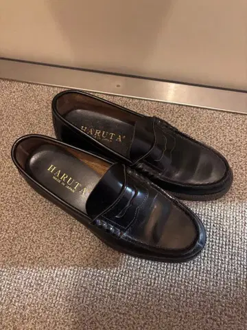 HARUTA 블랙 로퍼