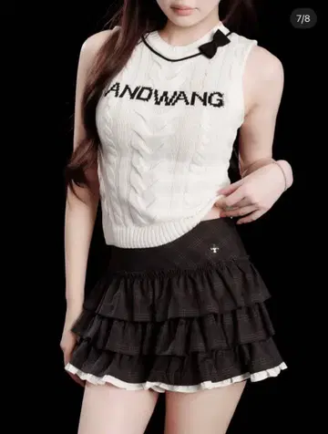 andwang Insignia Ribbon Knit No Sleeve