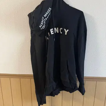 ALENCY 후드티 블랙