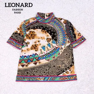 LEONARD 레오파드 에스닉 기하학 하이넥 반팔 티셔츠