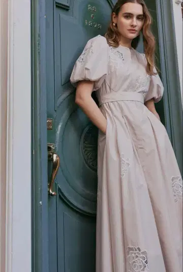 Vol.2 Rose Embroidered Dress