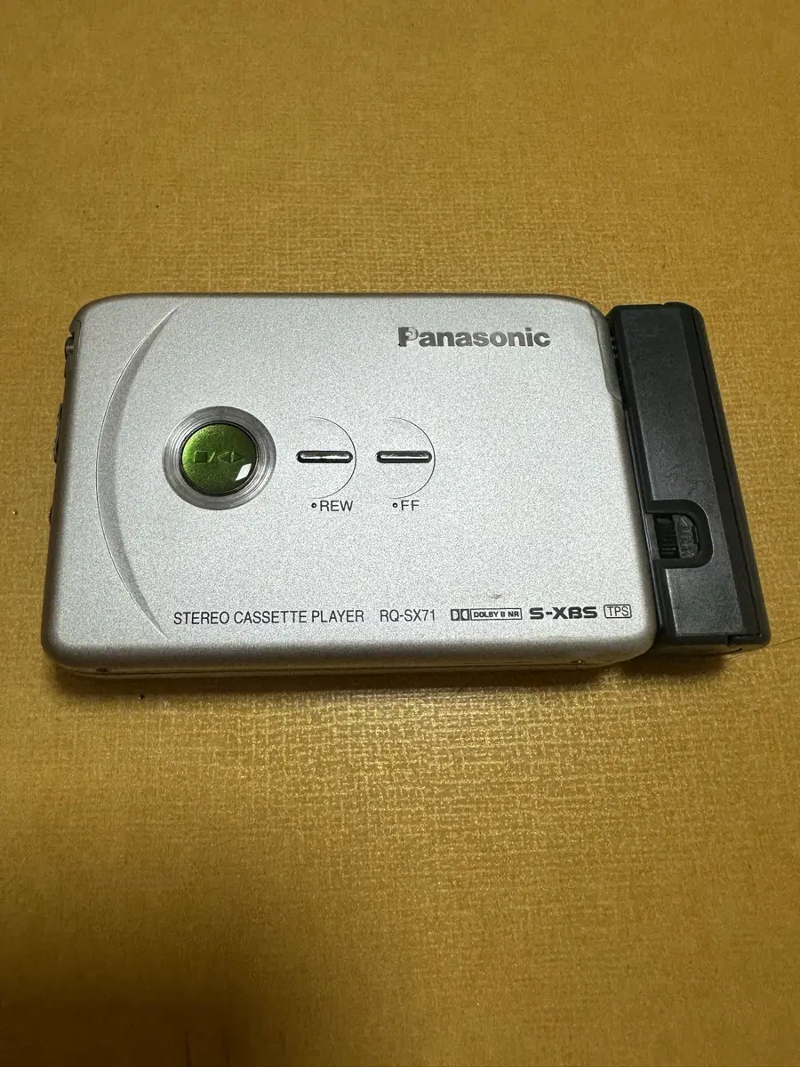 파나소닉 RQ-SX71 워크맨 부품용 / 소품용 판매합니다.