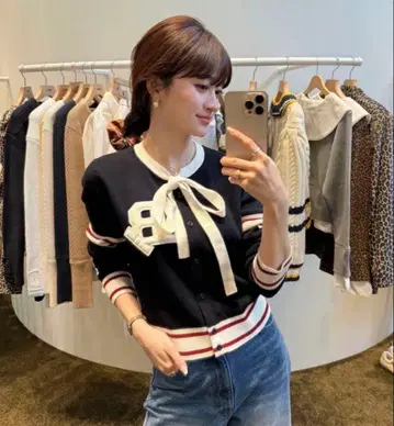 Bibiy B. CLUB TIE CARDIGAN
