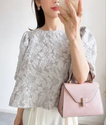 [ZOZO 한정판] 소매 플레어 자카드 상의 그레이 S