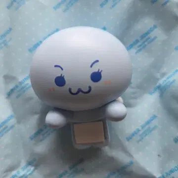 SUPER JUNIOR RANDOM PEEK-UP FIGURE 려욱