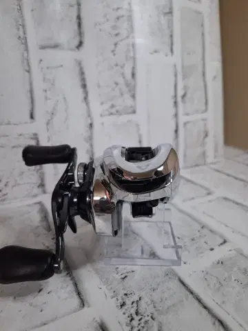SHIMANO 19 ANTARES 노멀 기어 베이트 낚시릴