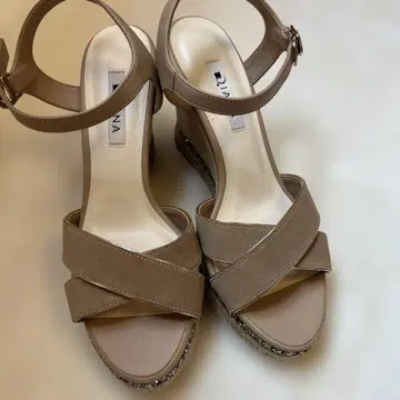 다이애나 웨지솔 샌들 L