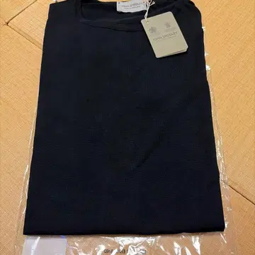 JOHN SMEDLEY 새상품 크루넥 니트 L 사이즈