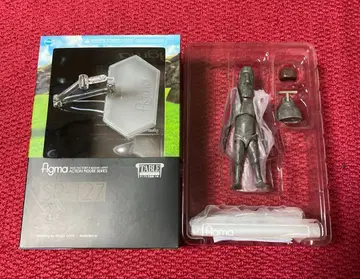 figma 모아이 석상 SP-127 테이블 미술관
