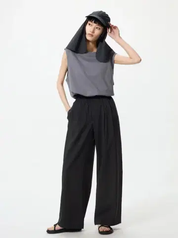 유니클로 이지턱 팬츠 블랙 M 사이즈 새상품