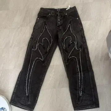 데님 팬츠 블랙 데미지 가공
