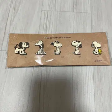 스누피 뮤지엄 핀즈세트 모뉴먼트 미사용