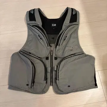 다이와 낚시용 조끼 DV3025