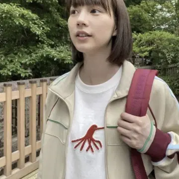 아틀리에 드 사봉 해양 생물 자수 문어 T셔츠 WHITE