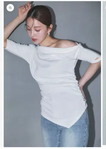 폴로 비대칭 드레이프 상의